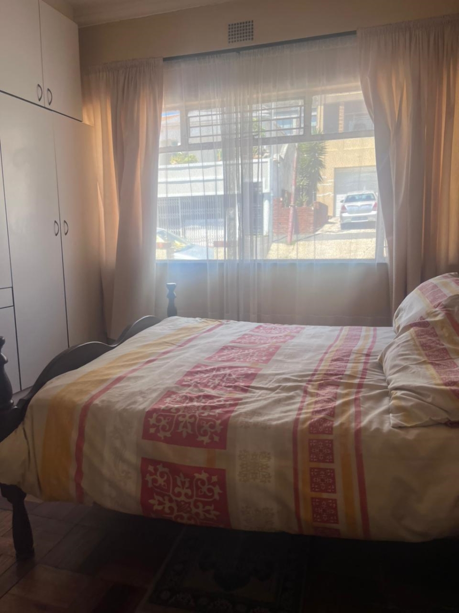 5 Bedroom Property for Sale in Walmer Estate Western Cape